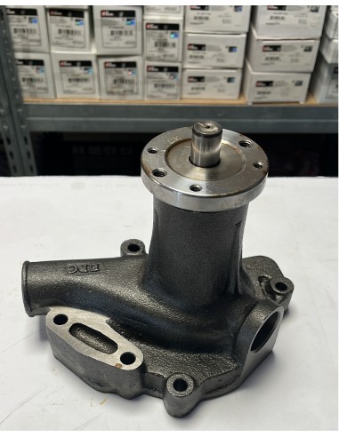 Water Pump Fendt X860114920746. Hanomag 114920720, 130920746